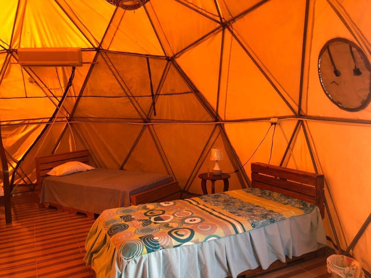 Nativa Whale Domes Hotel Puerto Lopez Exterior photo